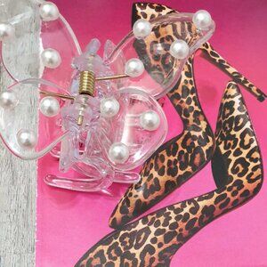 Women Clear Acrylic Butterfly Pearl Hair Clip Claw Fashion Long Hair Accessory $